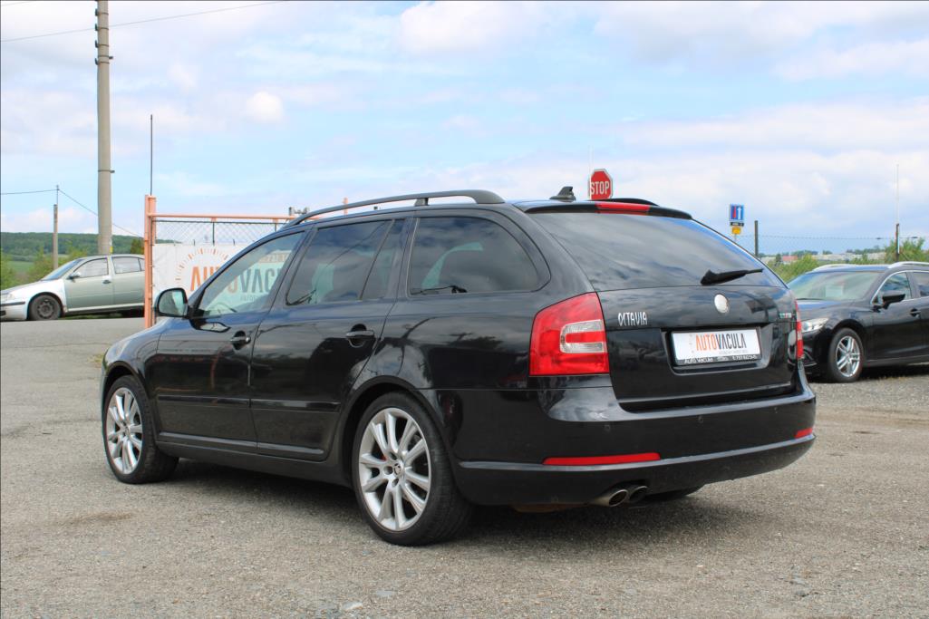 2009 – Škoda Octavia – 2,0 FSi  DIG.KLIMA, RS