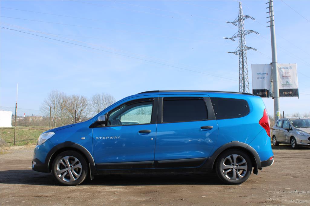 2016 – Dacia Lodgy – 1,2 TCe  7-MÍST, STEPWAY, ČR