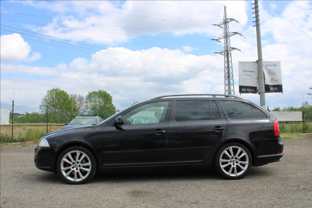 2009 – Škoda Octavia – 2,0 FSi  DIG.KLIMA, RS