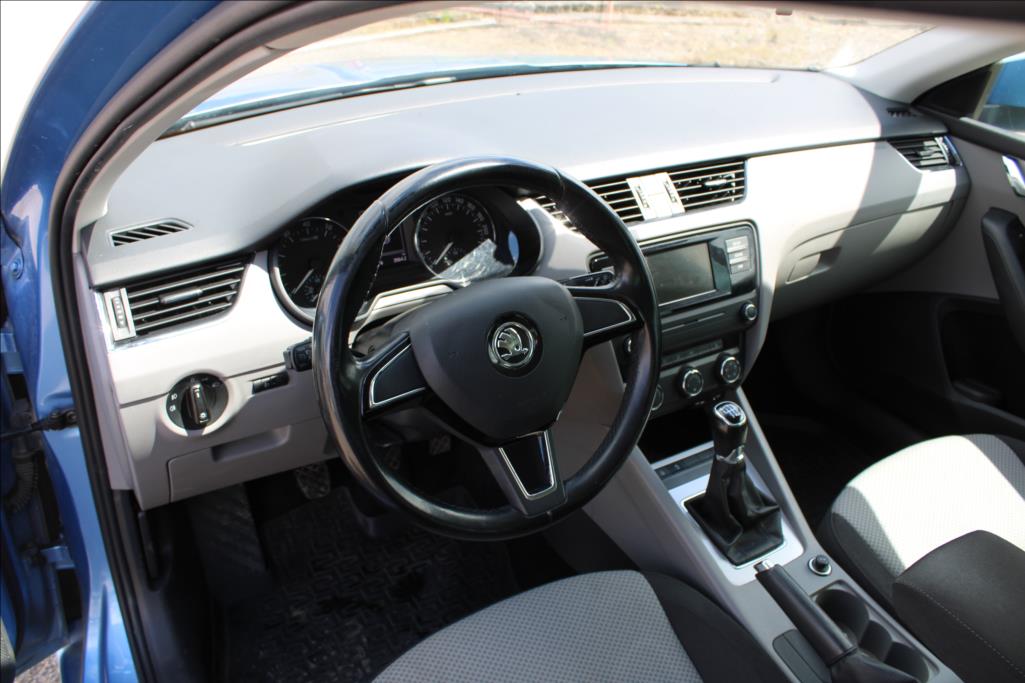 2016 – Škoda Octavia – 1,4 TSi  1.maj., ČR, CNG, TOP