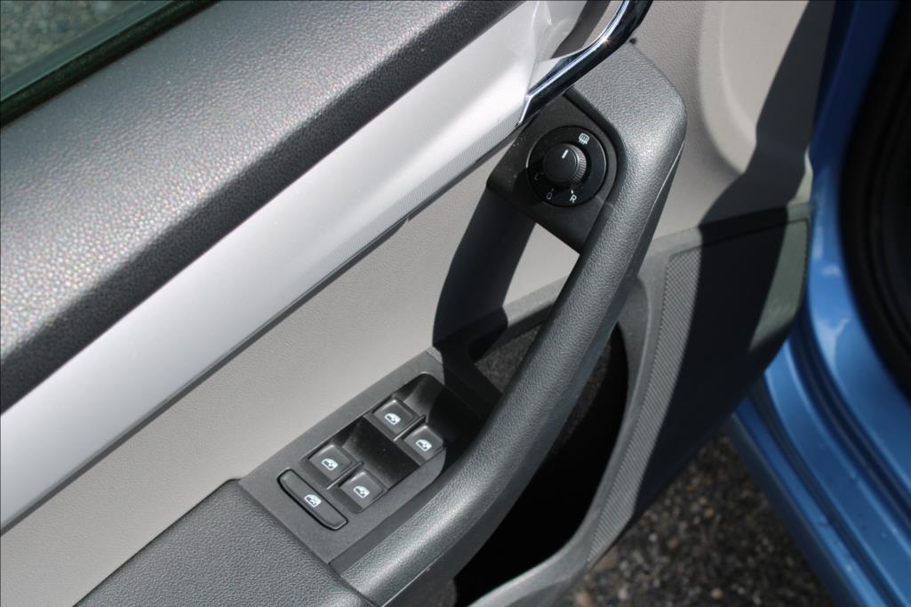 2016 – Škoda Octavia – 1,4 TSi  1.maj., ČR, CNG, TOP