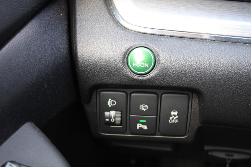 2017 – Honda CR-V – 2,0 i  4 x 4, NAV, DIG.KLIMA