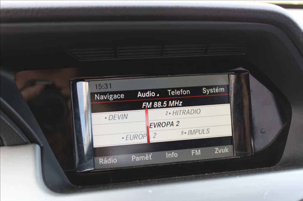 2015 – Mercedes-Benz GLK – 2,1 CDi  XENONY, 4 x 4, TAŽNÉ