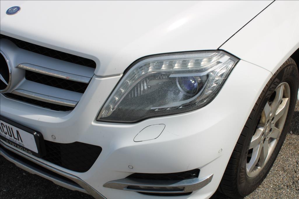 2015 – Mercedes-Benz GLK – 2,1 CDi  XENONY, 4 x 4, TAŽNÉ