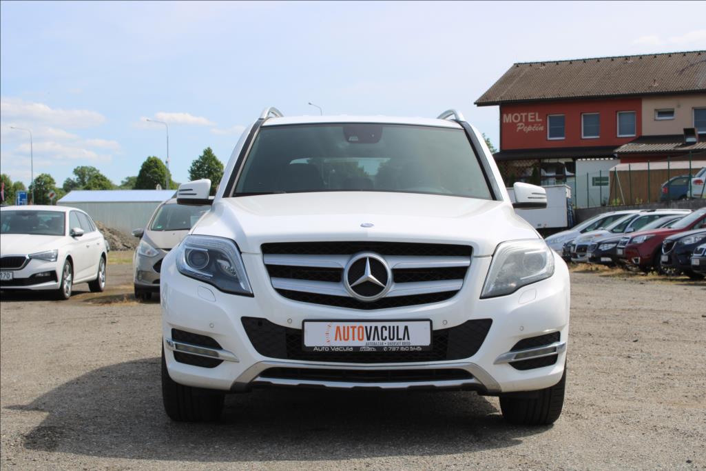 2015 – Mercedes-Benz GLK – 2,1 CDi  XENONY, 4 x 4, TAŽNÉ