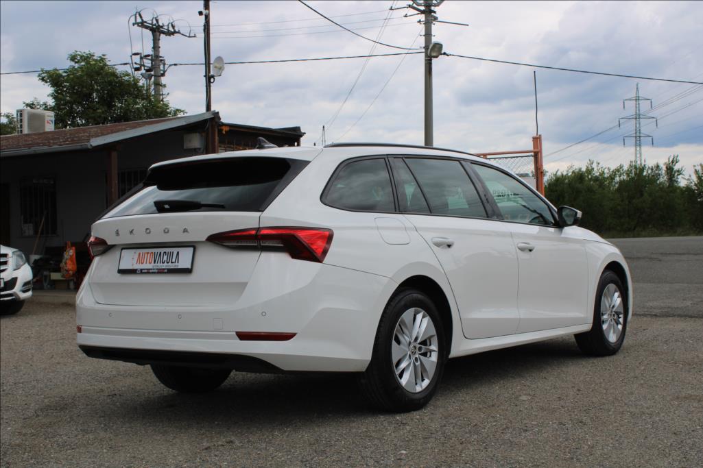 2022 – Škoda Octavia – 2,0 TDi  AMBITION, DPH, ČR