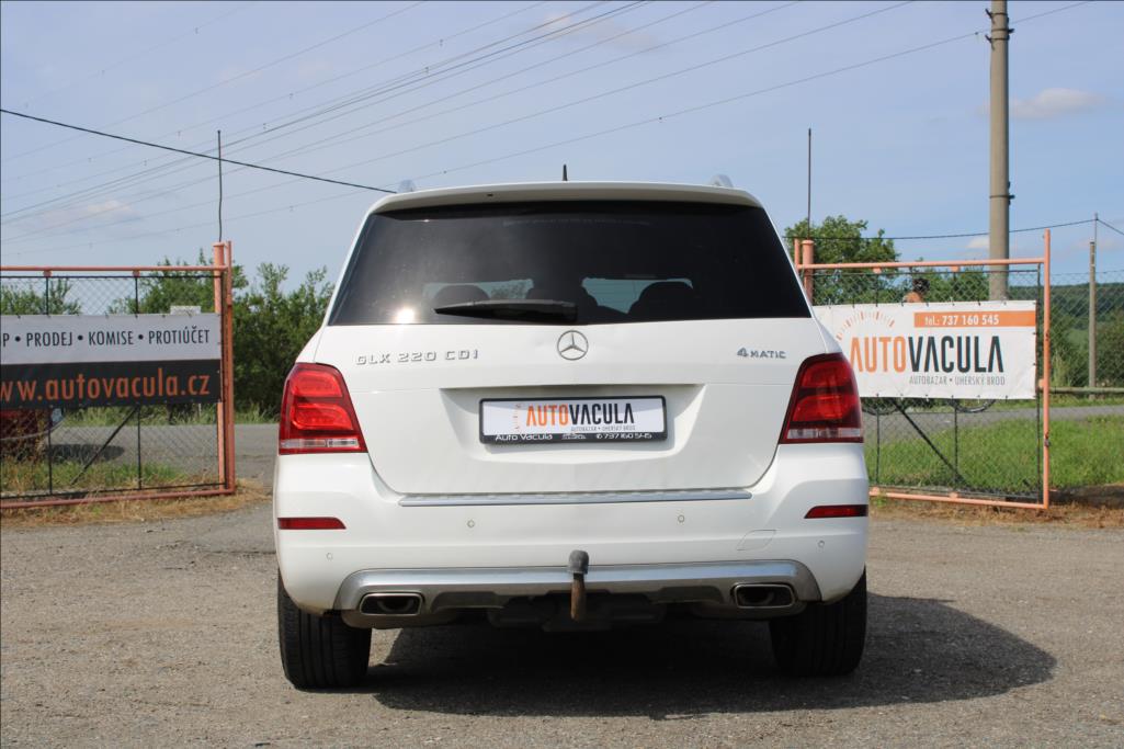 2015 – Mercedes-Benz GLK – 2,1 CDi  XENONY, 4 x 4, TAŽNÉ