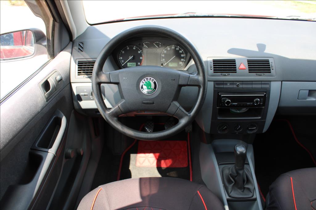 2002 – Škoda Fabia – 1,4 i  STK 4/2028, 94.770 km