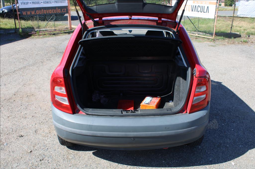 2002 – Škoda Fabia – 1,2 i  STK 3/2028