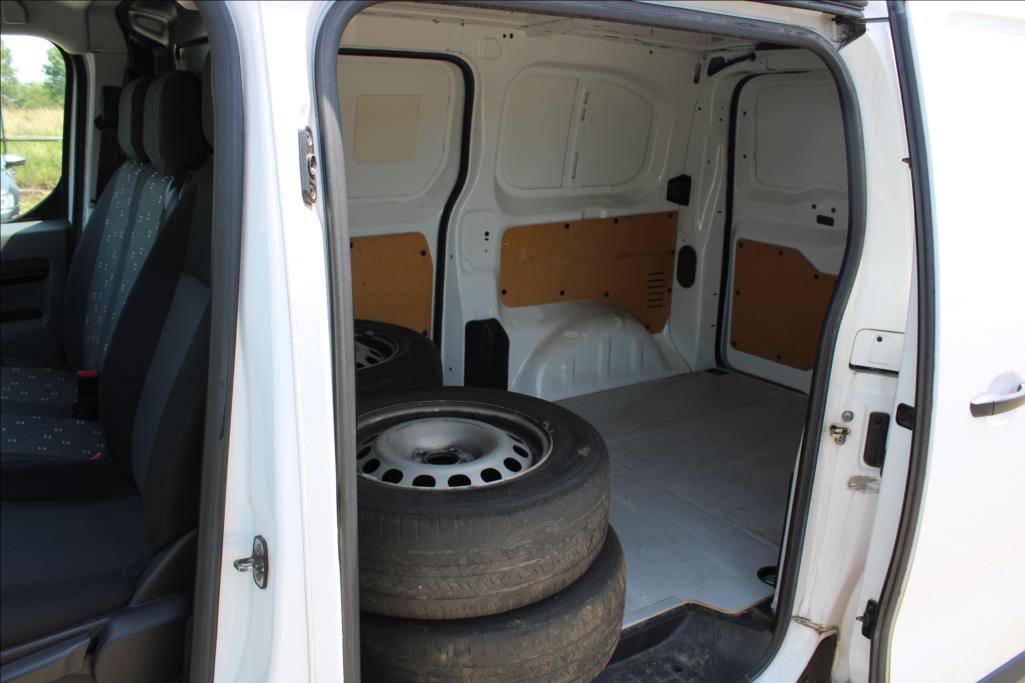 2017 – Citroën Jumpy – 1,6 HDi  2 x ŠOUPAČKY, DPH