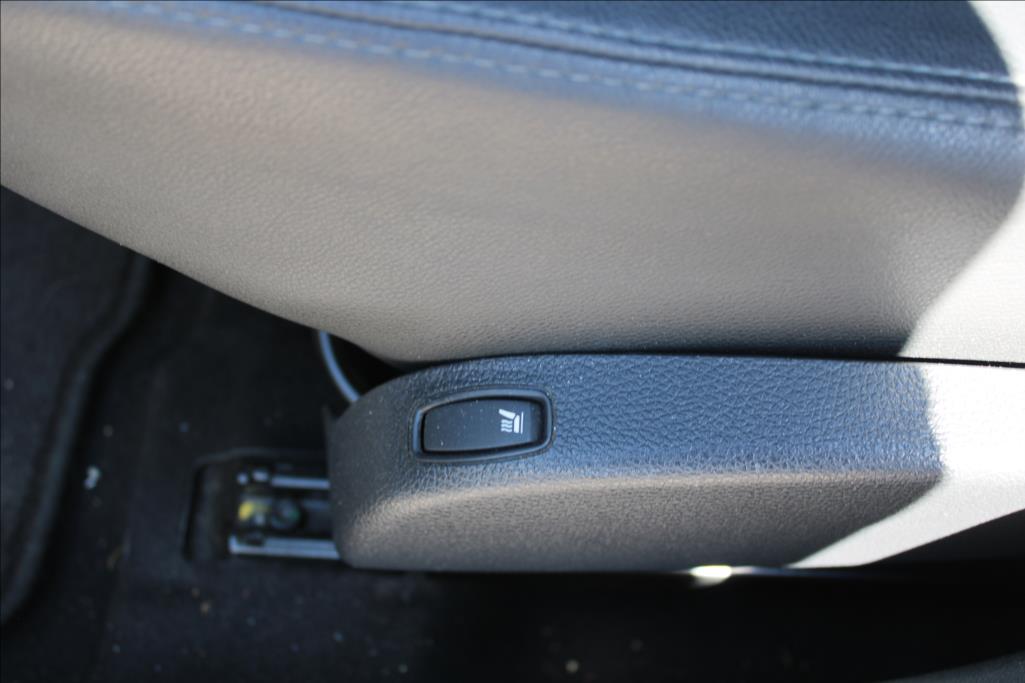2014 – Dacia Duster – 1,2 Tce  29.998 km, NAVIGACE