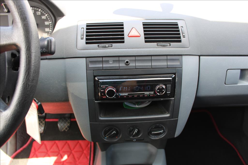 2002 – Škoda Fabia – 1,4 i  STK 4/2028, 94.770 km
