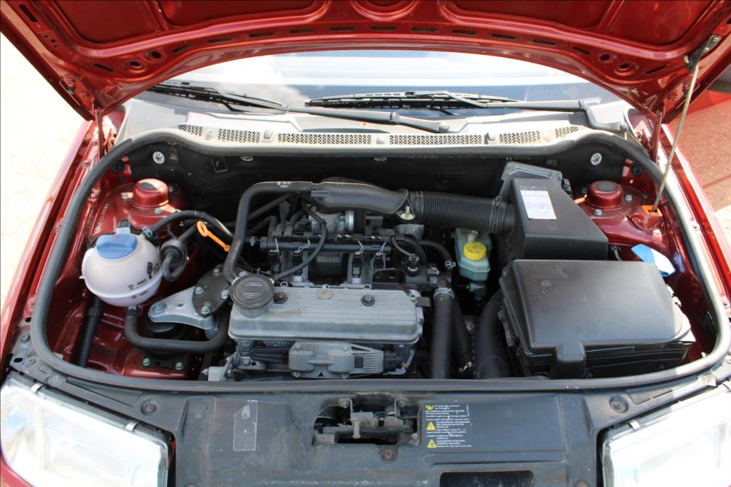 2002 – Škoda Fabia – 1,4 i  STK 4/2028, 94.770 km