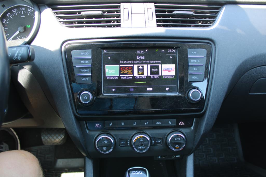 2016 – Škoda Octavia – 1,6 TDi  DSG,STLYLE,SERVISKA