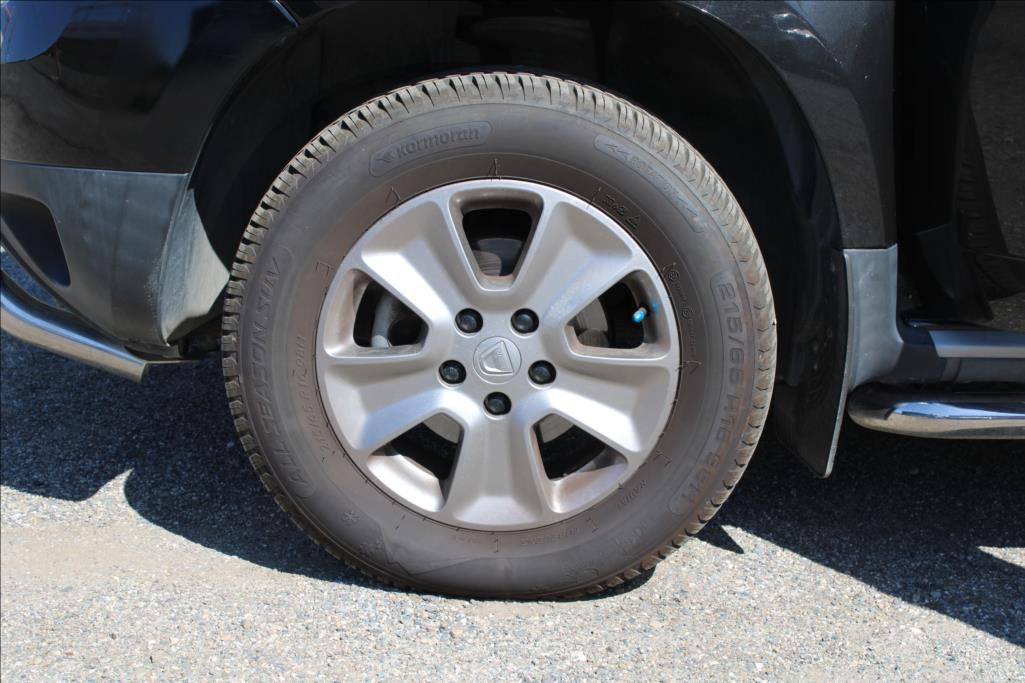 2014 – Dacia Duster – 1,2 Tce  29.998 km, NAVIGACE