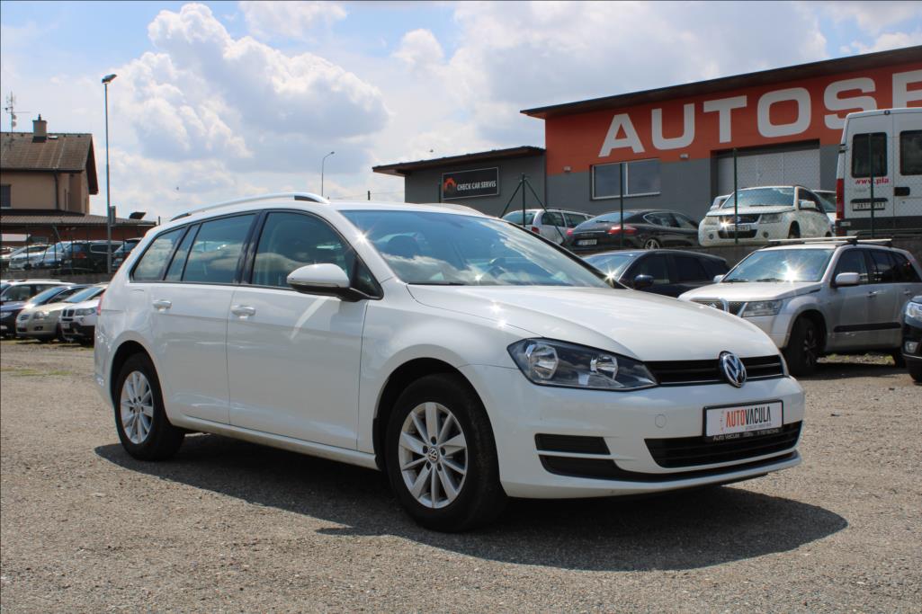 2015 – Volkswagen Golf – 1,2 TSi  DSG, 82.644 km, ČR