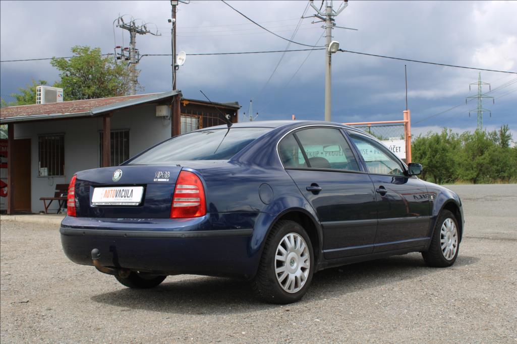 2004 – Škoda Superb – 1,8 T  DIG.KLIMA, TAŽNÉ