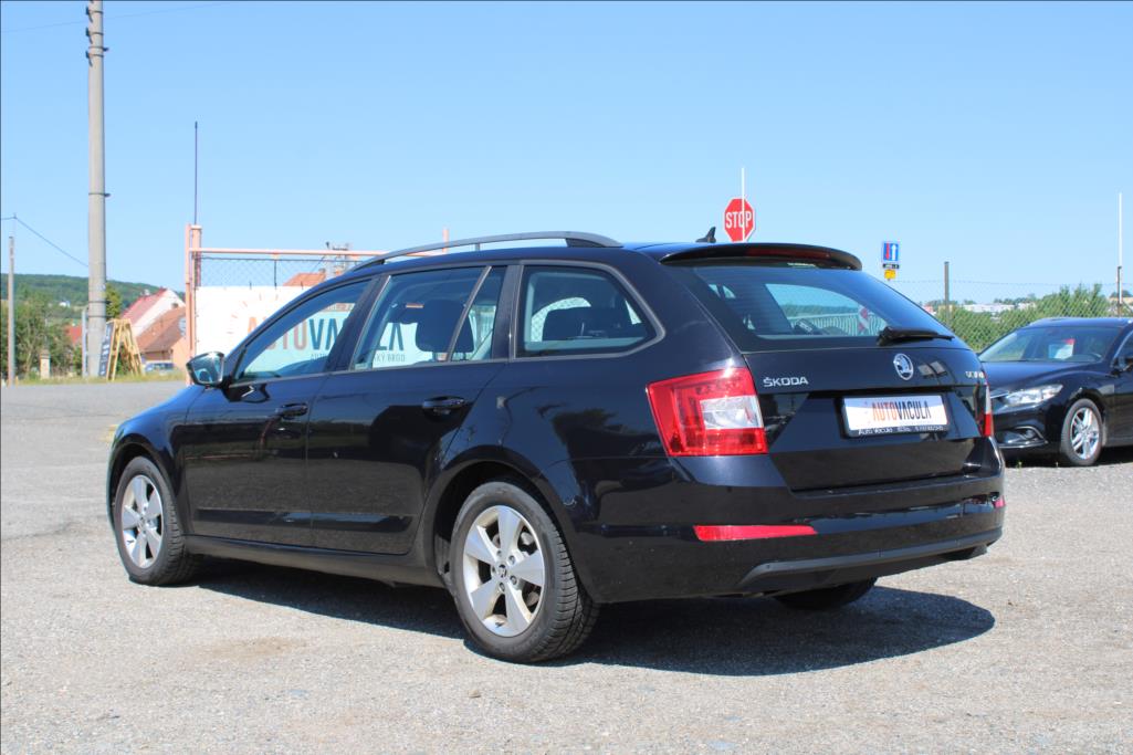 2016 – Škoda Octavia – 1,6 TDi  DSG,STLYLE,SERVISKA