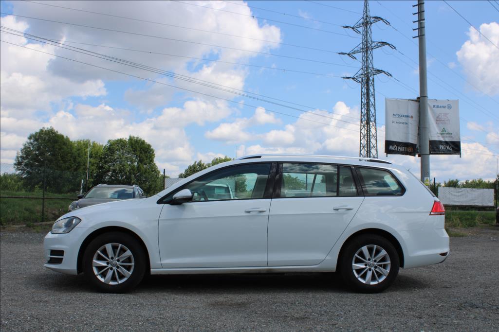 2015 – Volkswagen Golf – 1,2 TSi  DSG, 82.644 km, ČR