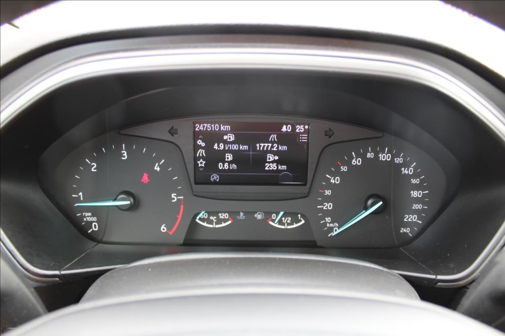 2019 – Ford Focus – 1,5 TDCi  SERVISKA, ČR