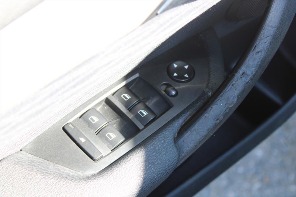 2014 – BMW X1 – 2,0 D  1.maj.,ČR,serviska,DPH