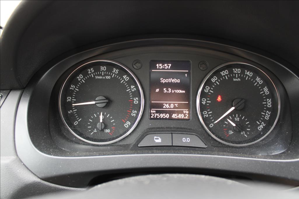 2013 – Škoda Rapid – 1,6 TDi  DIG. KLIMA, STK 9/27