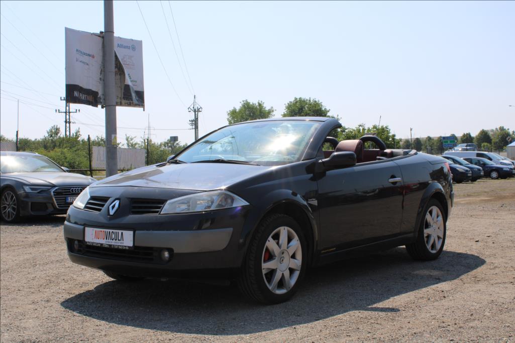 2004 – Renault Mégane – 1,6 i  STK 4/2028