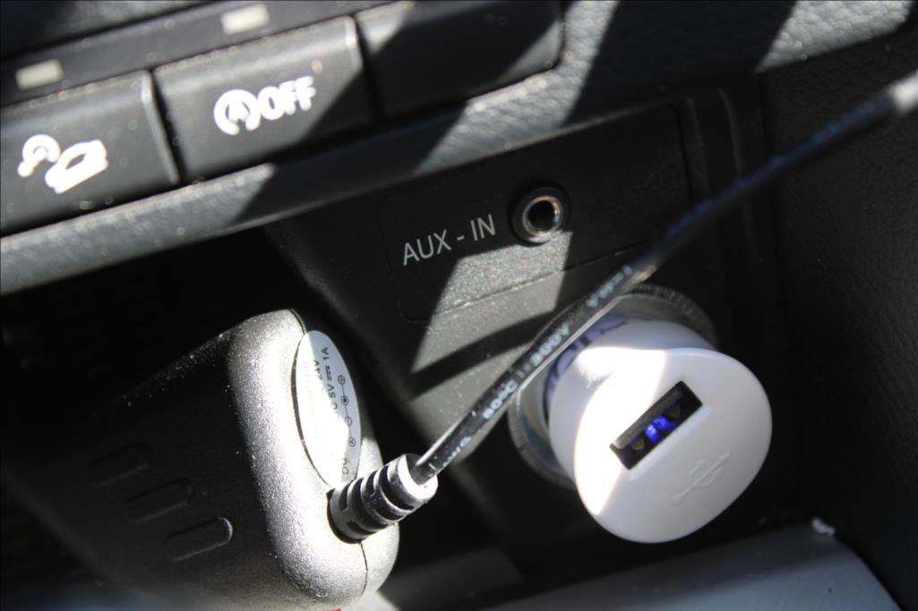 2014 – BMW X1 – 2,0 D  1.maj.,ČR,serviska,DPH