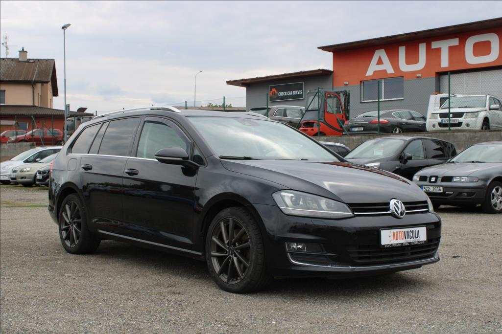 2014 – Volkswagen Golf – 2,0 TDi  XENONY, AUTOMAT