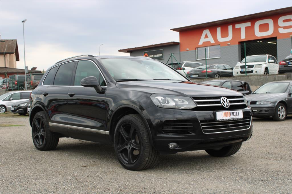 2012 – Volkswagen Touareg – 3,0 TDi  4 x 4, AUTOMAT, DPH
