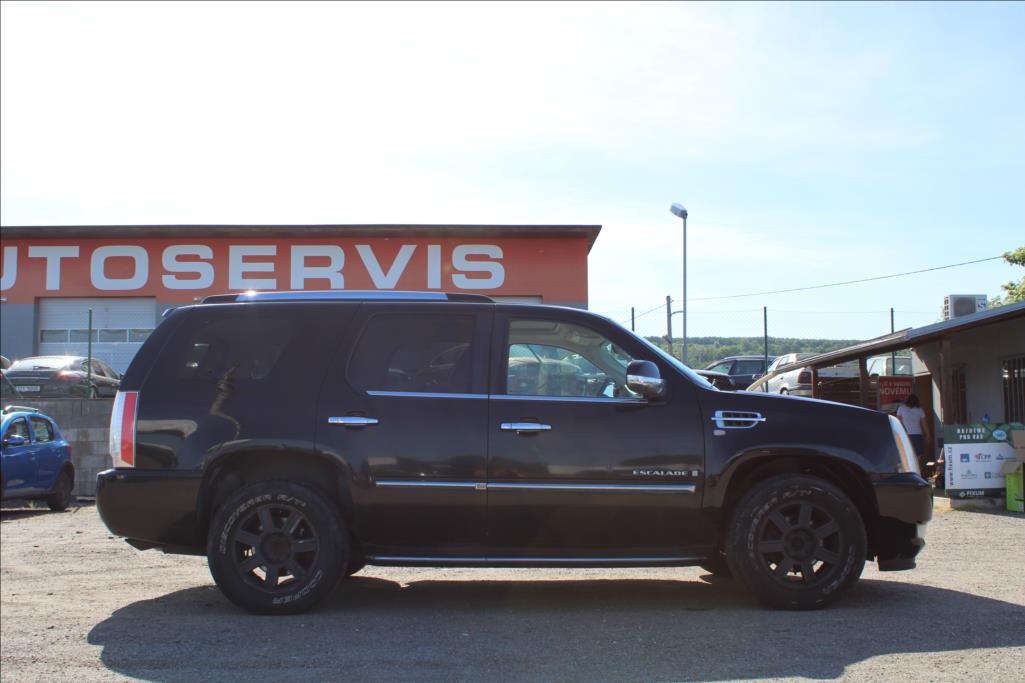 2006 – Cadillac Escalade – 6,2 V8 6.2i  +LPG, 301 KW, ČR