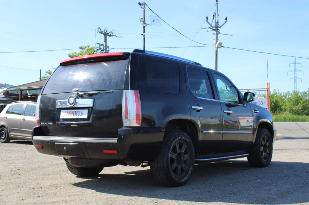 2006 – Cadillac Escalade – 6,2 V8 6.2i  +LPG, 301 KW, ČR