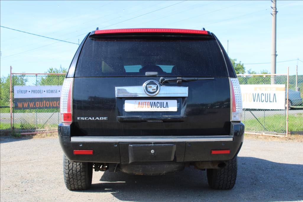 2006 – Cadillac Escalade – 6,2 V8 6.2i  +LPG, 301 KW, ČR