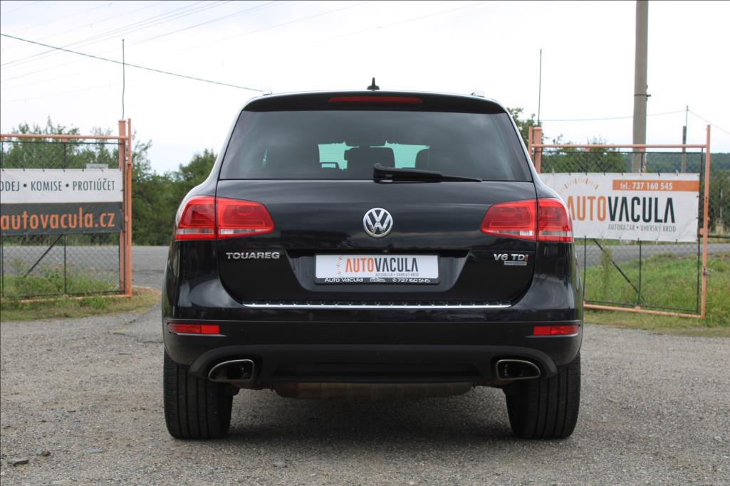 2012 – Volkswagen Touareg – 3,0 TDi  4 x 4, AUTOMAT, DPH