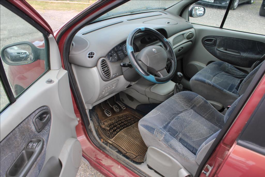 2001 – Renault Scénic – 1,9 DCi  STK 8/2028, TAŽNÉ