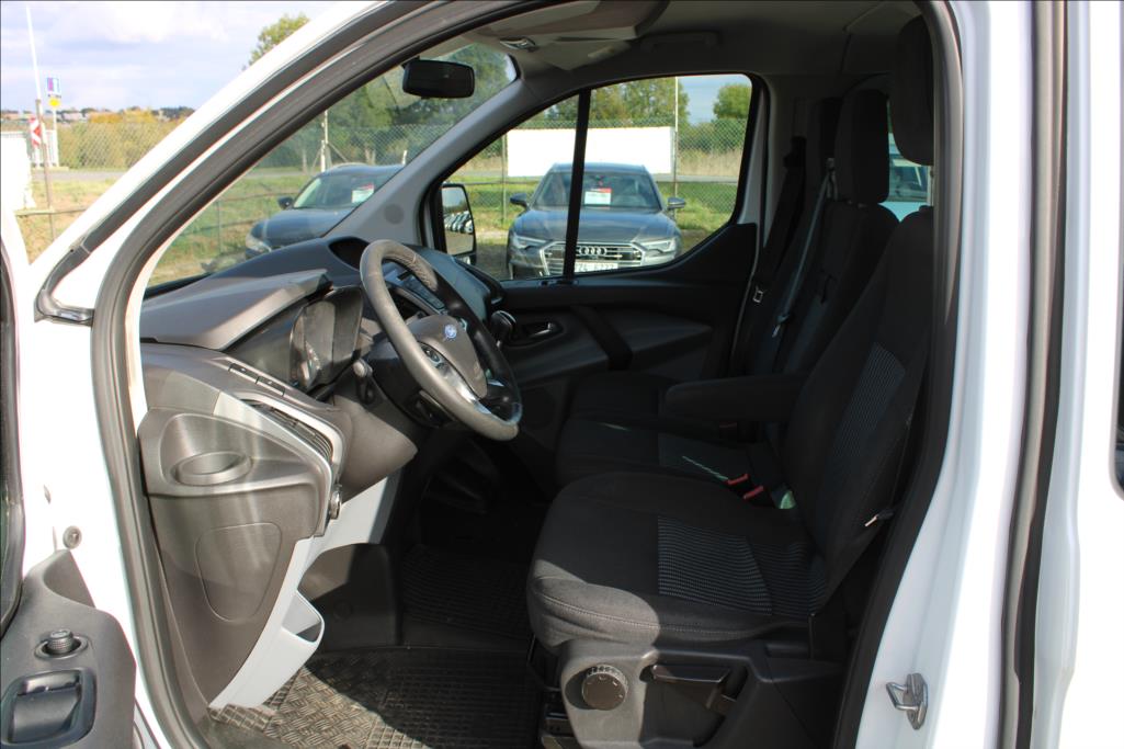 2015 – Ford Transit Custom – 2,2 TDCi  9 – míst, DPH, KLIMA