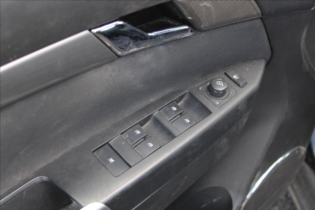 2007 – Opel Antara – 2,0 CDTi  4 x 4, TAŽNÉ