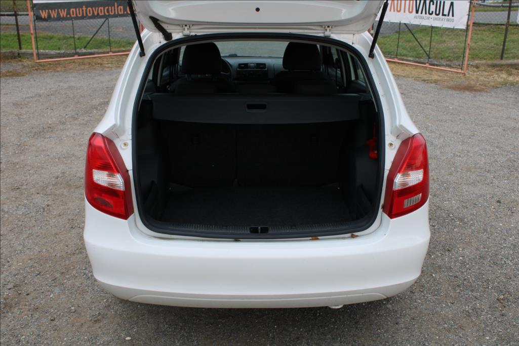 2011 – Škoda Fabia – 1,6 TDi  KLIMA, STK 10/2028