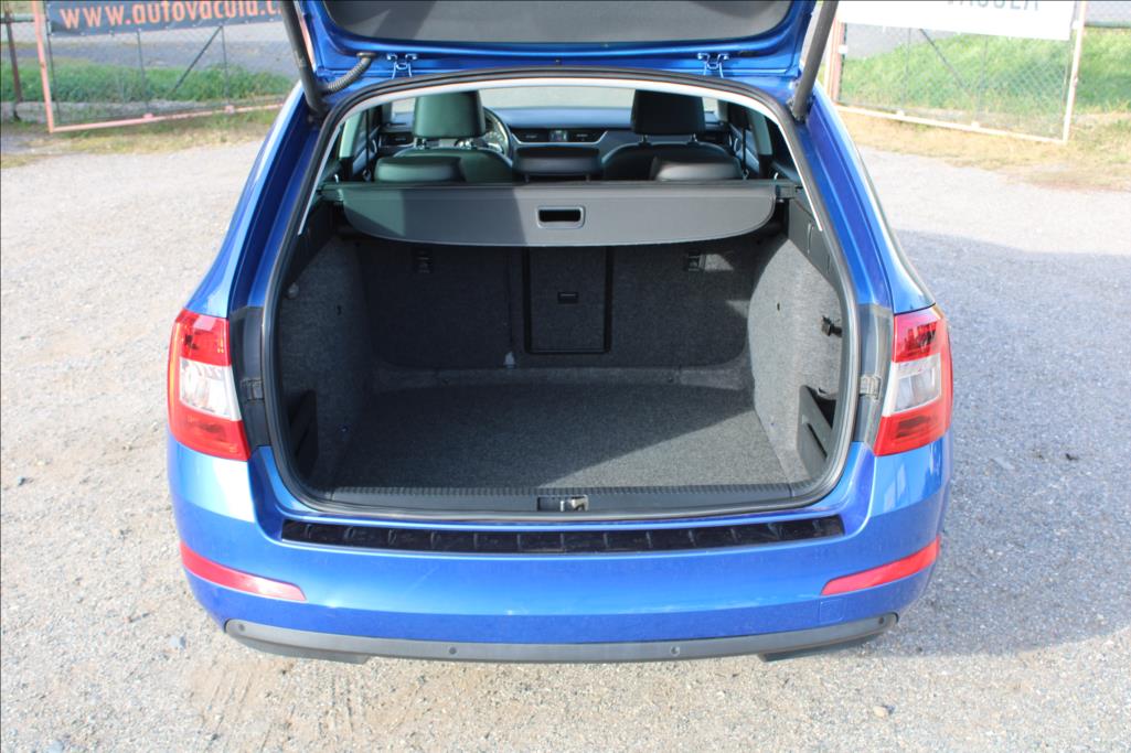 2014 – Škoda Octavia – 1,6 TDi  4 x 4,ČR,XENONY,TOP