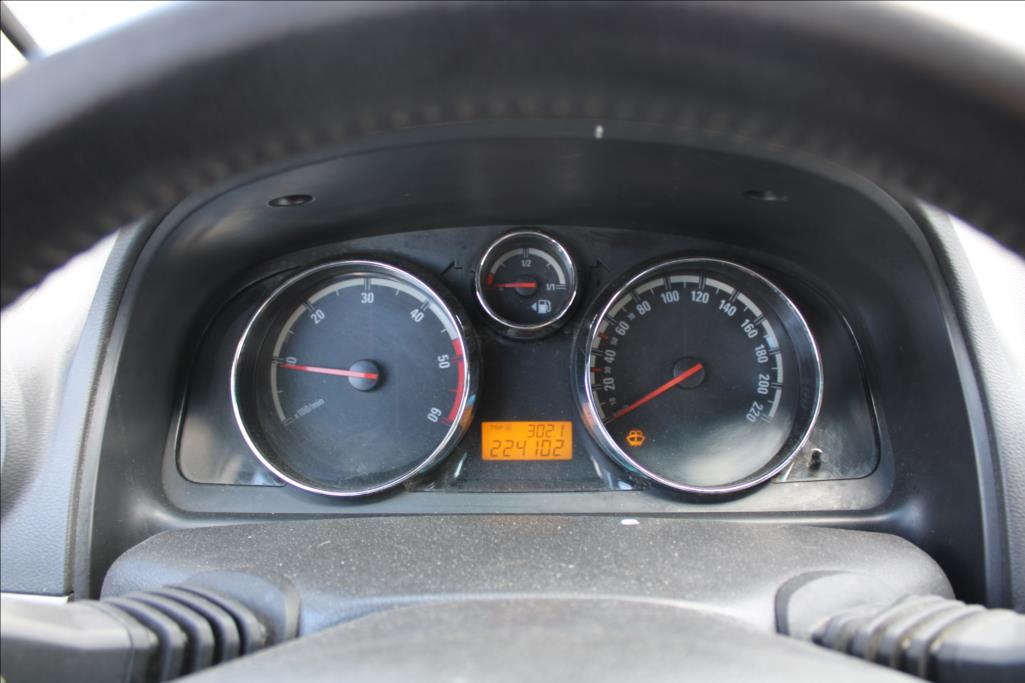 2007 – Opel Antara – 2,0 CDTi  4 x 4, TAŽNÉ