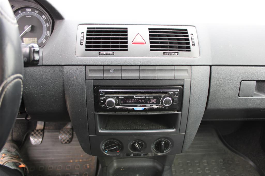 2006 – Škoda Fabia – 1,2 i  STK 5/2027, KLIMA