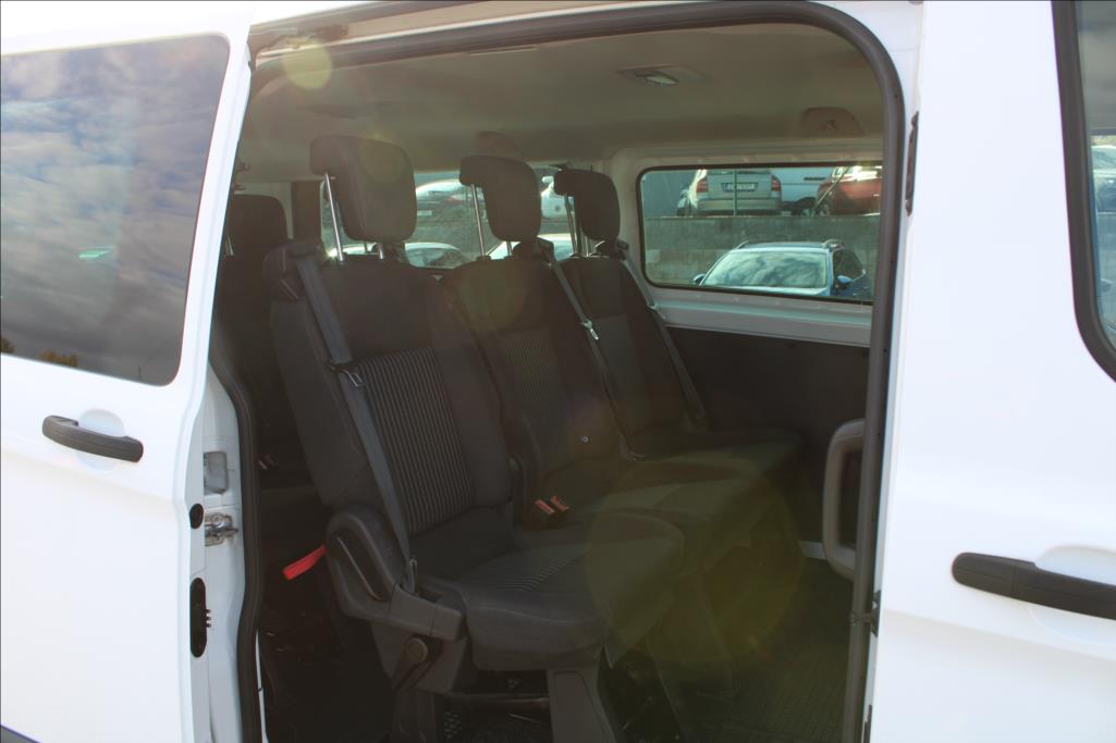 2015 – Ford Transit Custom – 2,2 TDCi  9 – míst, DPH, KLIMA