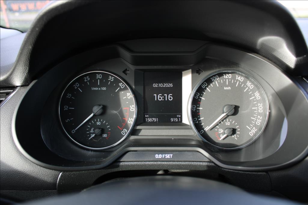 2014 – Škoda Octavia – 1,6 TDi  4 x 4,ČR,XENONY,TOP