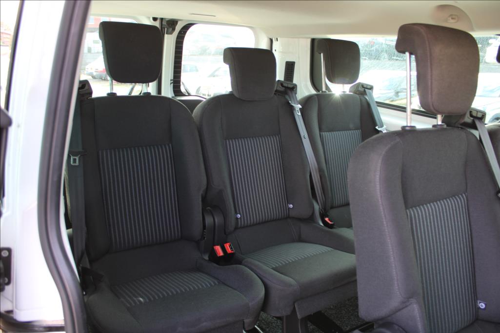 2015 – Ford Transit Custom – 2,2 TDCi  9 – míst, DPH, KLIMA