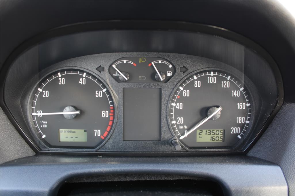 2004 – Škoda Fabia – 1,2 i  KLIMA, ROZVODY