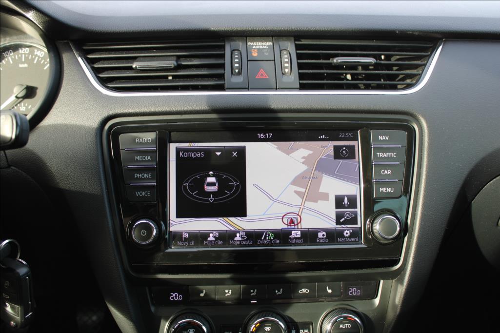 2014 – Škoda Octavia – 1,6 TDi  4 x 4,ČR,XENONY,TOP