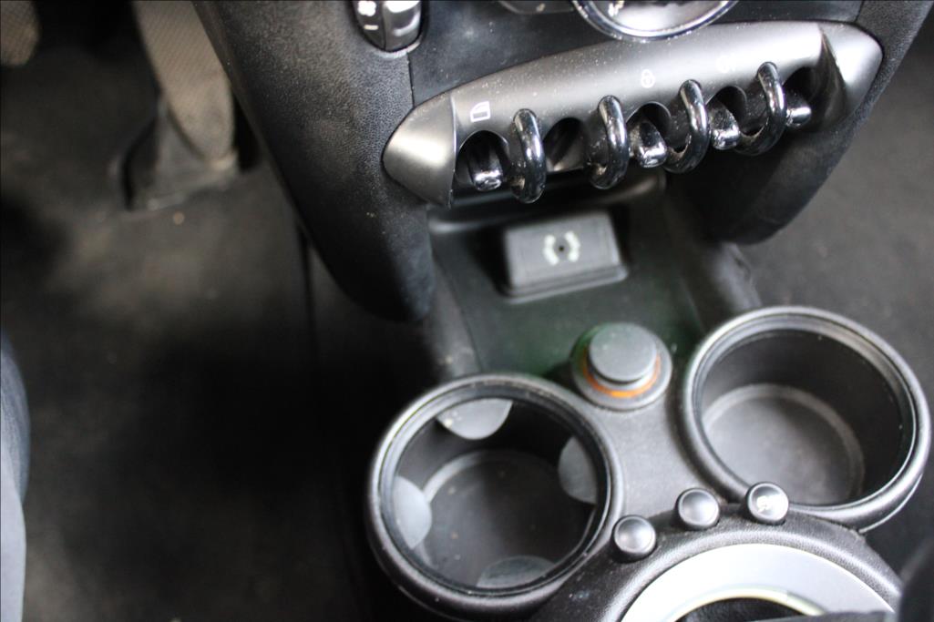 2013 – Mini One – 1,6 i  STK 4/2028, KLIMA