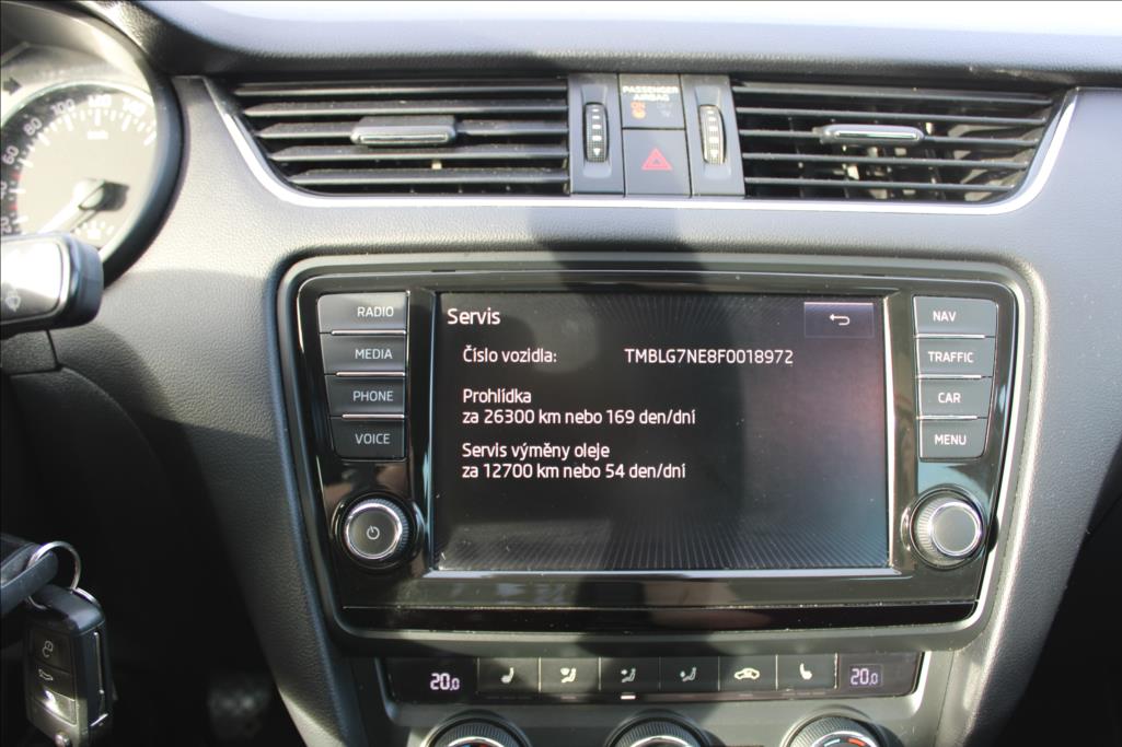 2014 – Škoda Octavia – 1,6 TDi  4 x 4,ČR,XENONY,TOP
