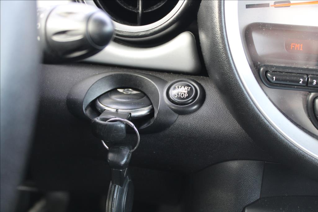 2013 – Mini One – 1,6 i  STK 4/2028, KLIMA