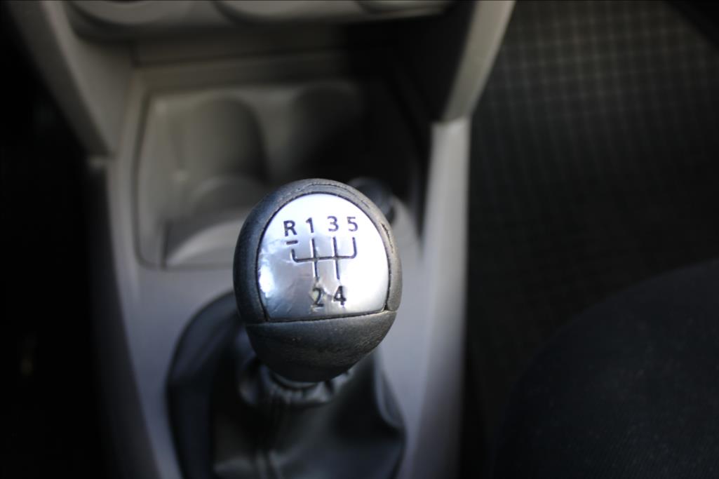 2012 – Renault Thalia – 1,2 i  1.majitel, ČR, Klima
